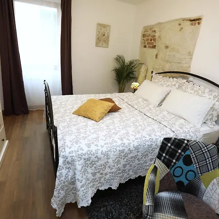 Apartament Archie *