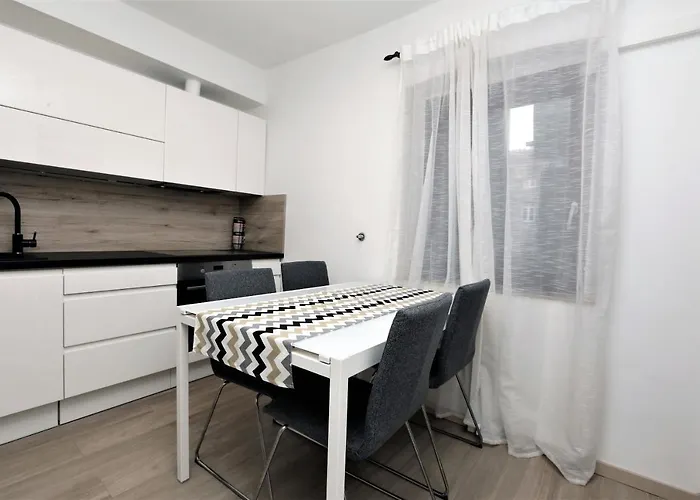 Archie Apartament